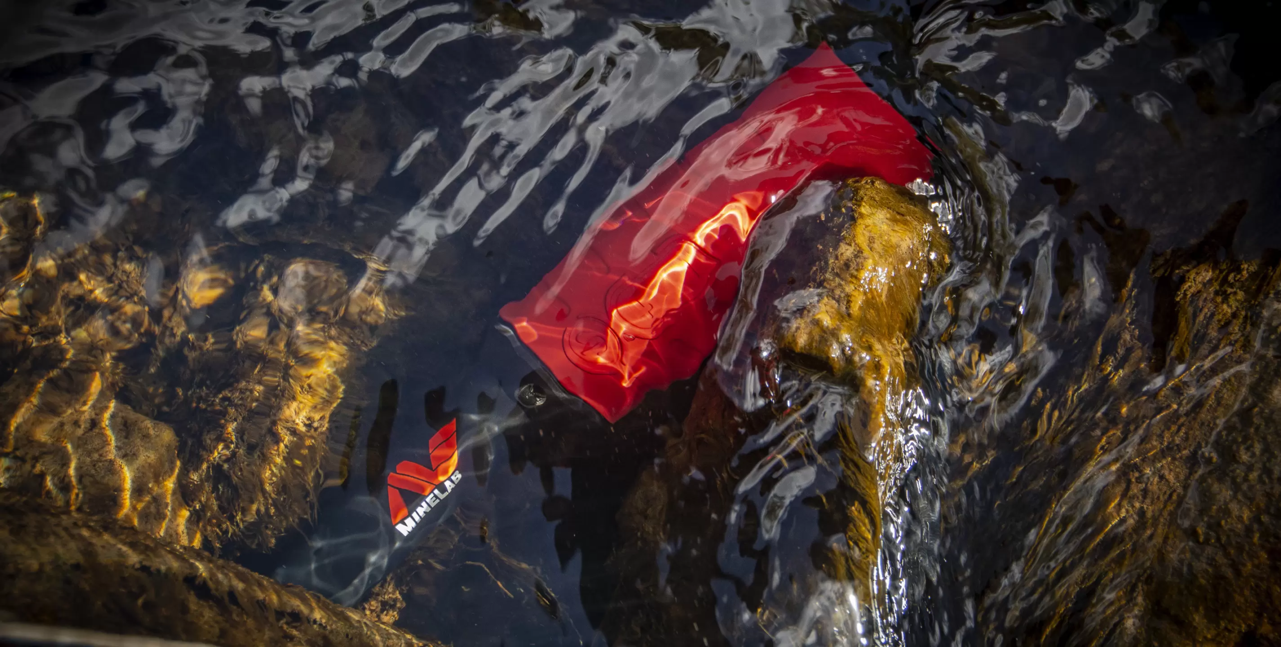 pinpointer-40-banner_lifestyle-b